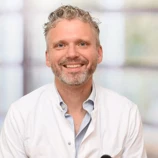 Winan van Houdt, M.D.